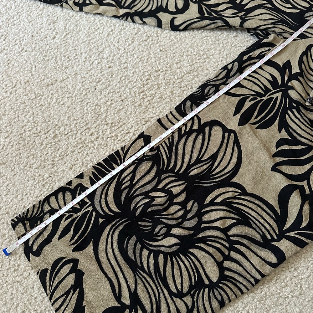 Susan Garvey small cropped wide-leg tan floral pants - Picture 5 of 7